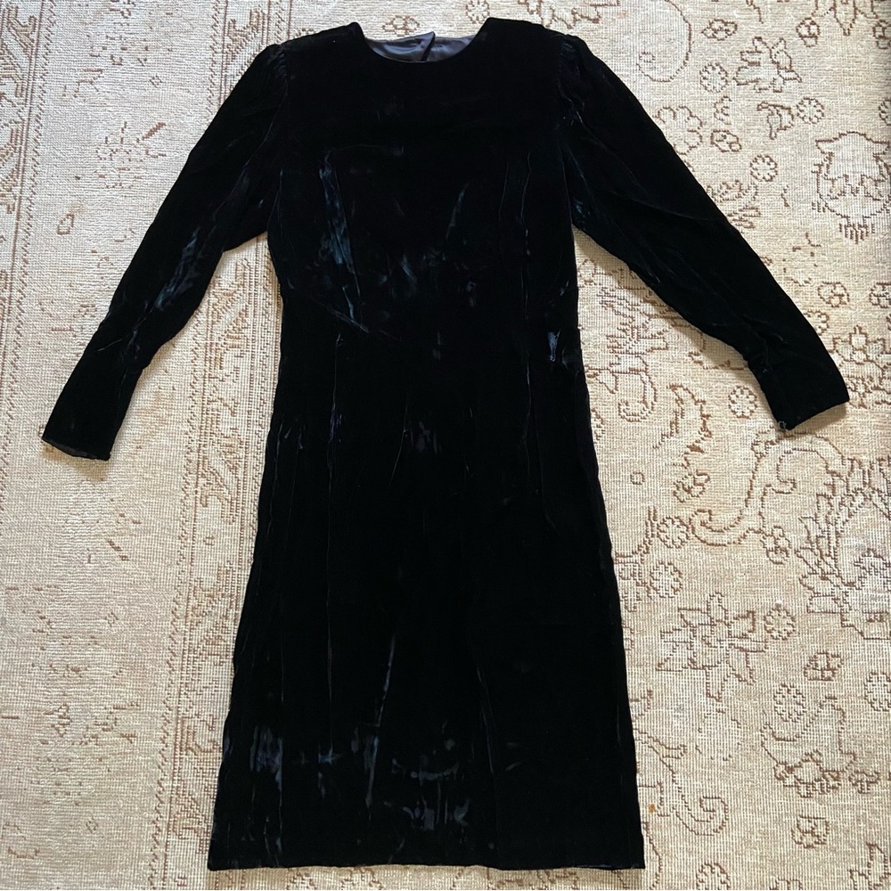 Vintage 80s Black Velvet Midi Dress Women's 8 Whimsigoth Witchy Dark Romantic